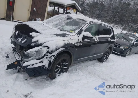 2018 Volkswagen Tiguan 2.0T Se/2.0T Sel из США, поврежденный, VIN 3VV2B7AX7JM185655